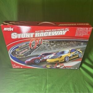 Artin Stunt Raceway Electric Power Road Racing Set Complete